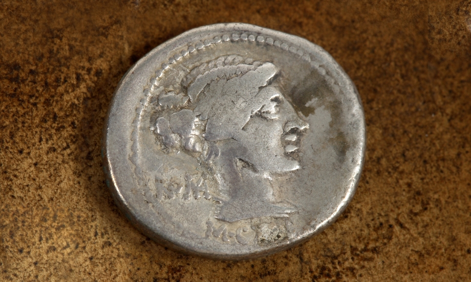Римский серебряный динарий
